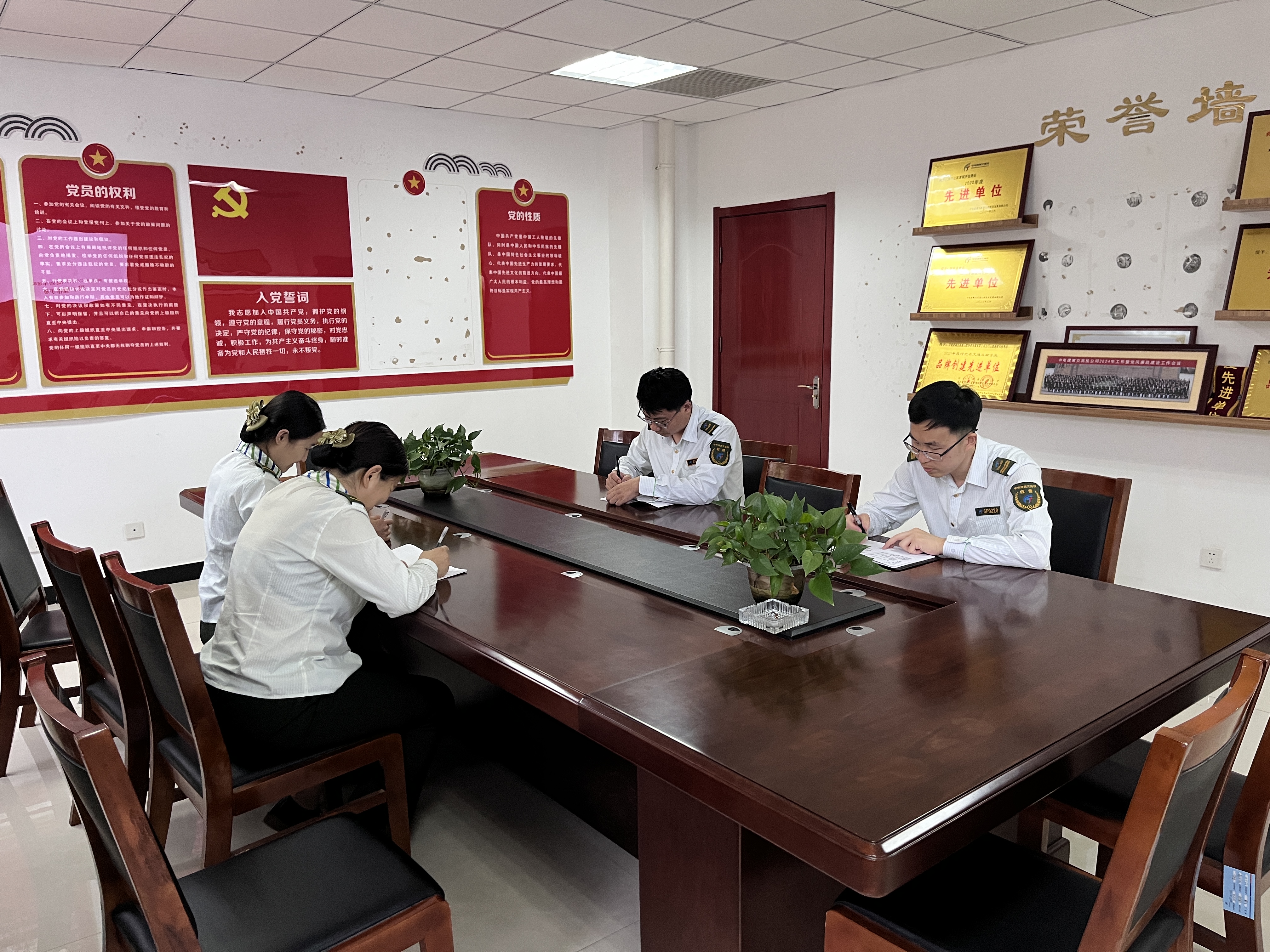 C202EFEB-28F0-4FF7-91A8-C55ADA2EB0AE.jpeg C202EFEB-28F0-4FF7-91A8-C55ADA2EB0AE.jpeg